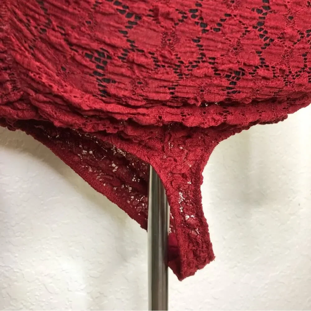 Intimately Free People Day N Night holly berry red lace bodysuit size Small NWT